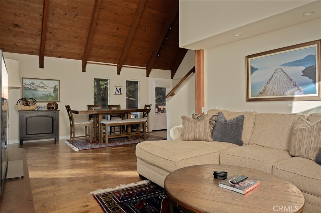 831 Nadelhorn Property Photo 4