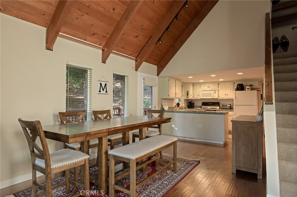 831 Nadelhorn Property Photo 5
