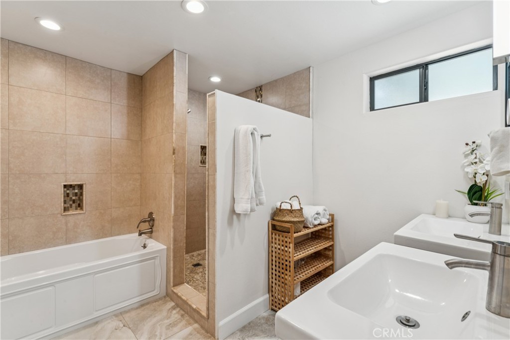 113 Brentwood Property Photo 14