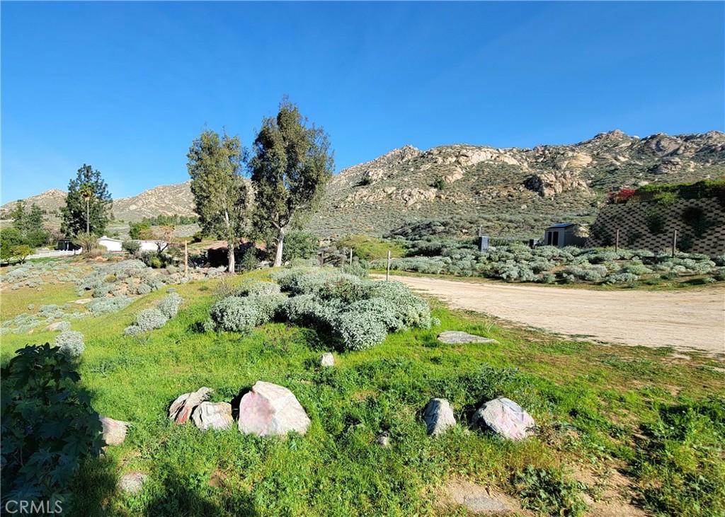 2935 Galaxie Heights Road Property Photo 13