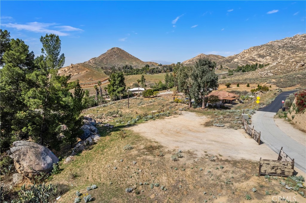 2935 Galaxie Heights Road Property Photo 26