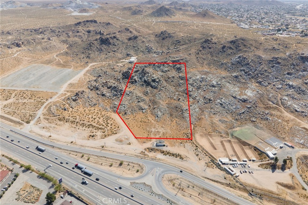 0 I-15 Property Photo 5