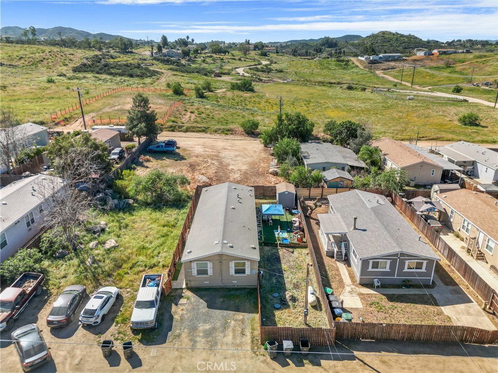 24933 Fir Street Property Photo 5