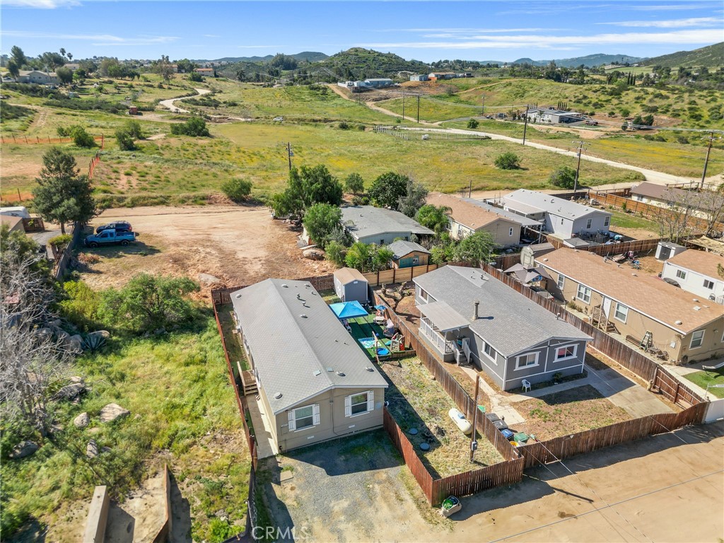 24933 Fir Street Property Photo 6
