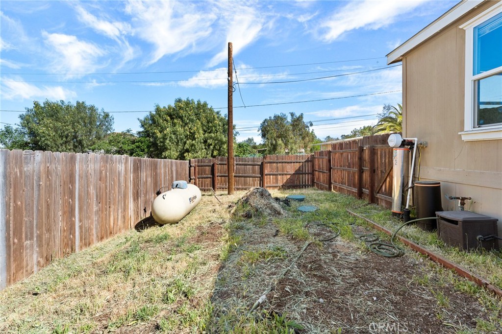 24933 Fir Street Property Photo 27