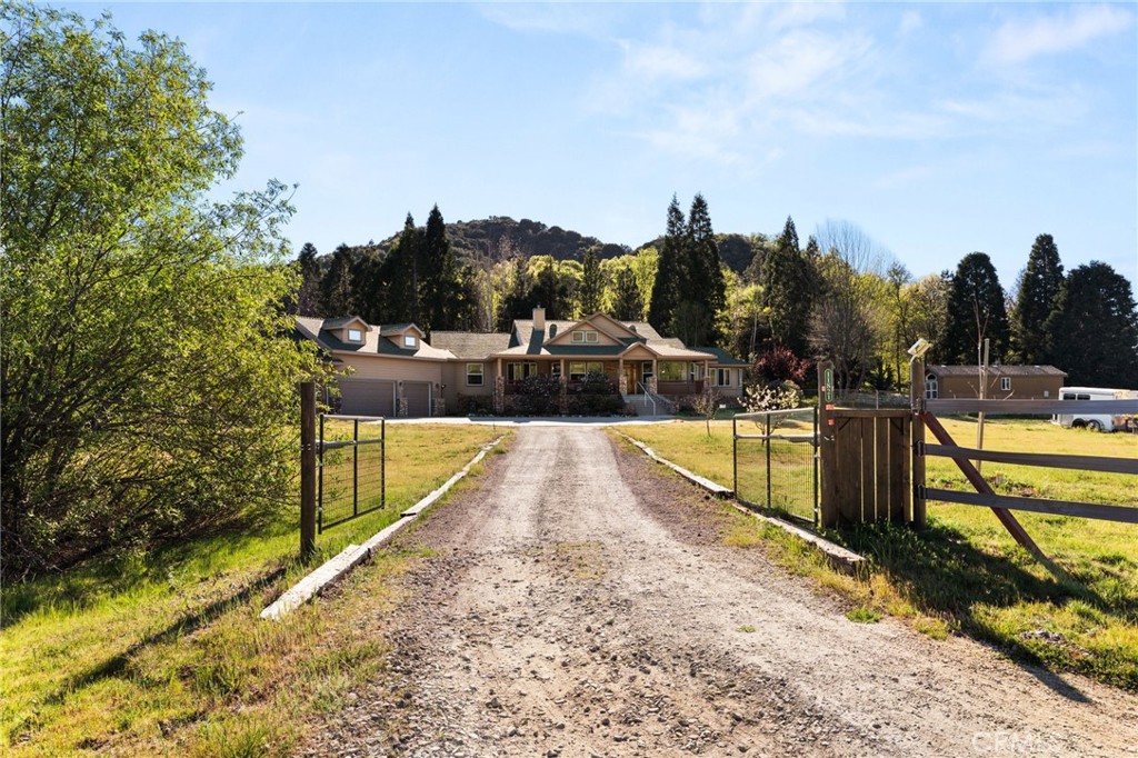 11821 Raspberry Property Photo 4