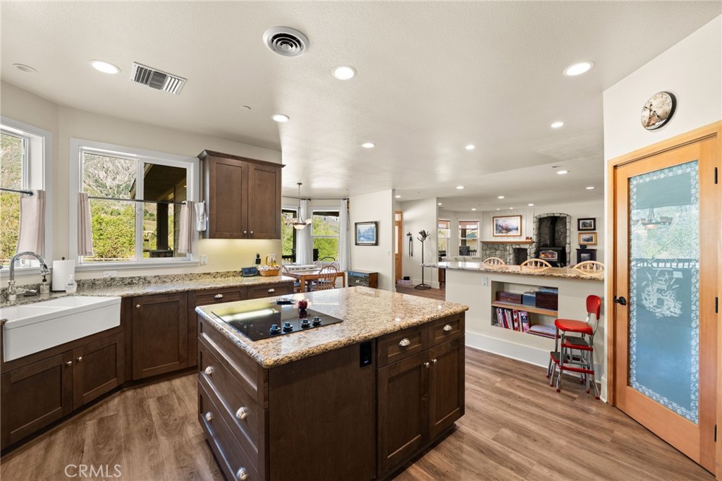 11821 Raspberry Property Photo 10