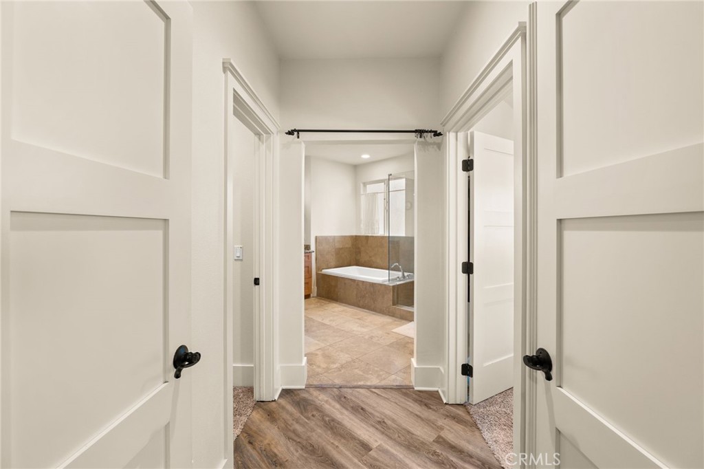 11821 Raspberry Property Photo 11
