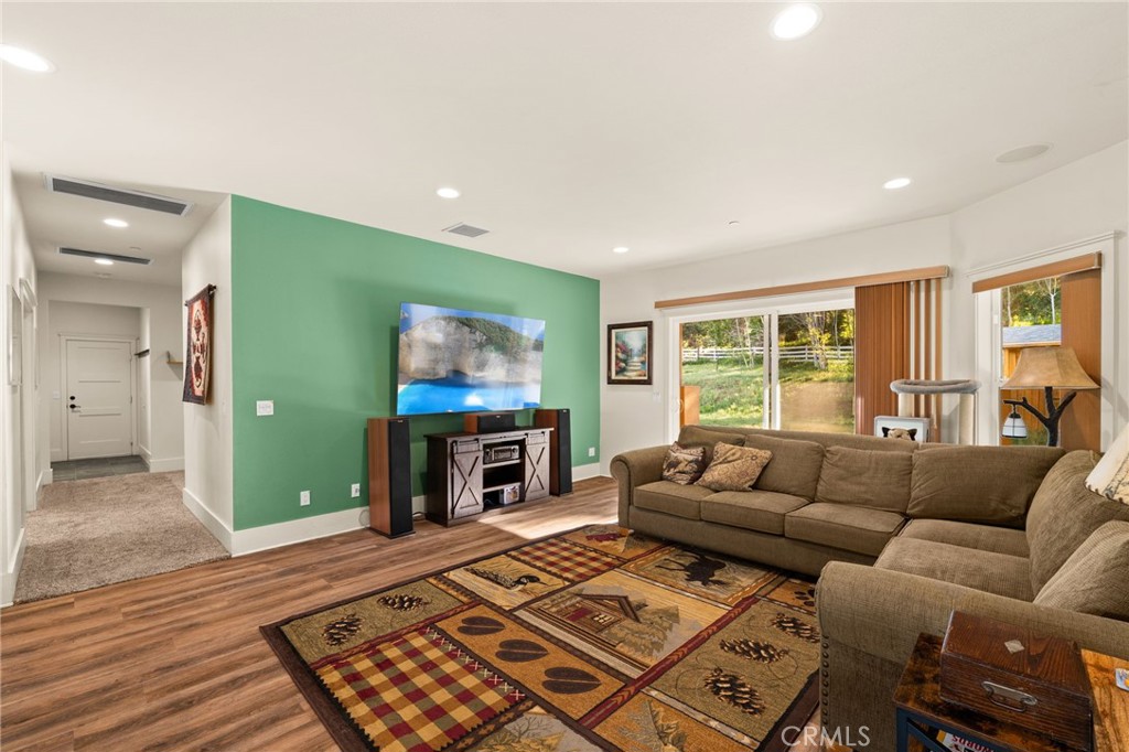 11821 Raspberry Property Photo 20