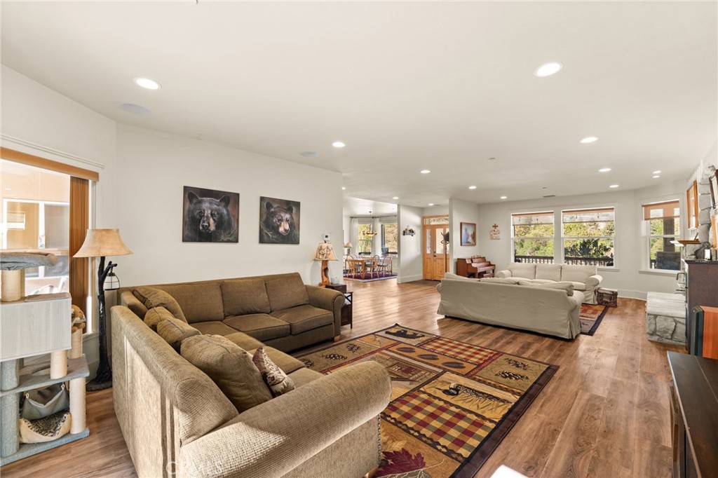 11821 Raspberry Property Photo 21