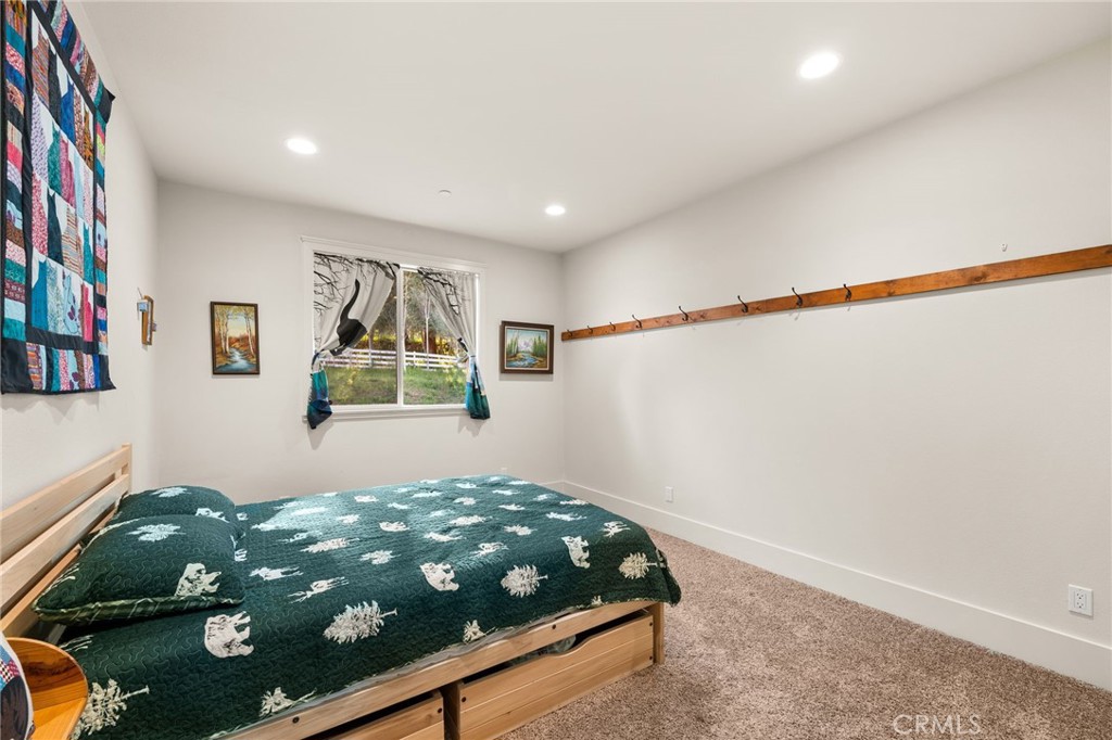 11821 Raspberry Property Photo 25