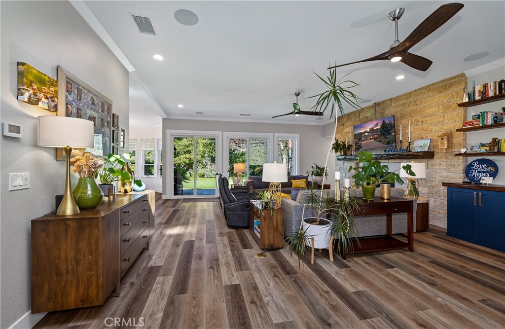 13046 Oak Crest Property Photo 10