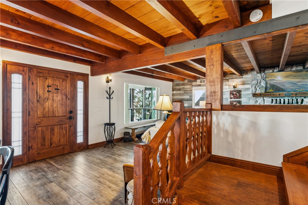 22988 Valley View Property Photo 15