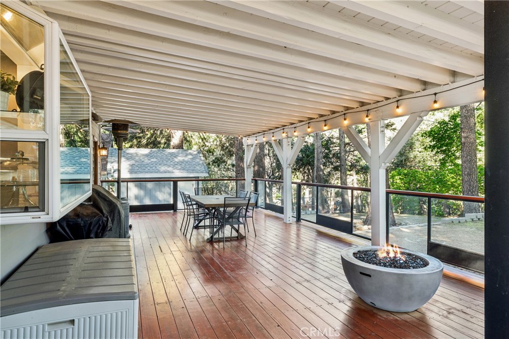 22988 Valley View Property Photo 26
