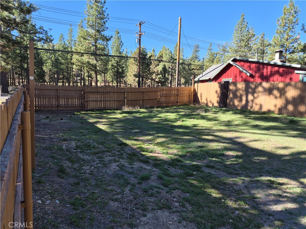 825 E Big Bear Blvd Property Photo 5