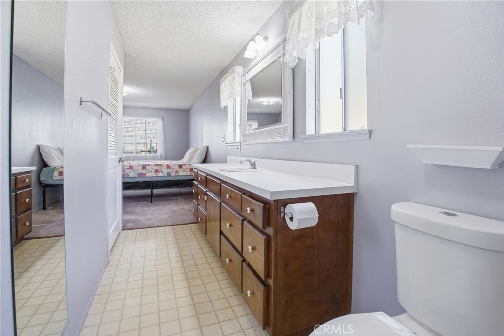 13894 Meadow Property Photo 11