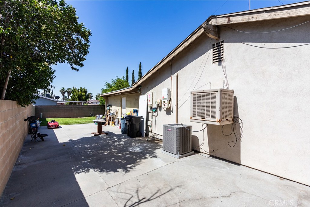 485 E Randall Property Photo 28