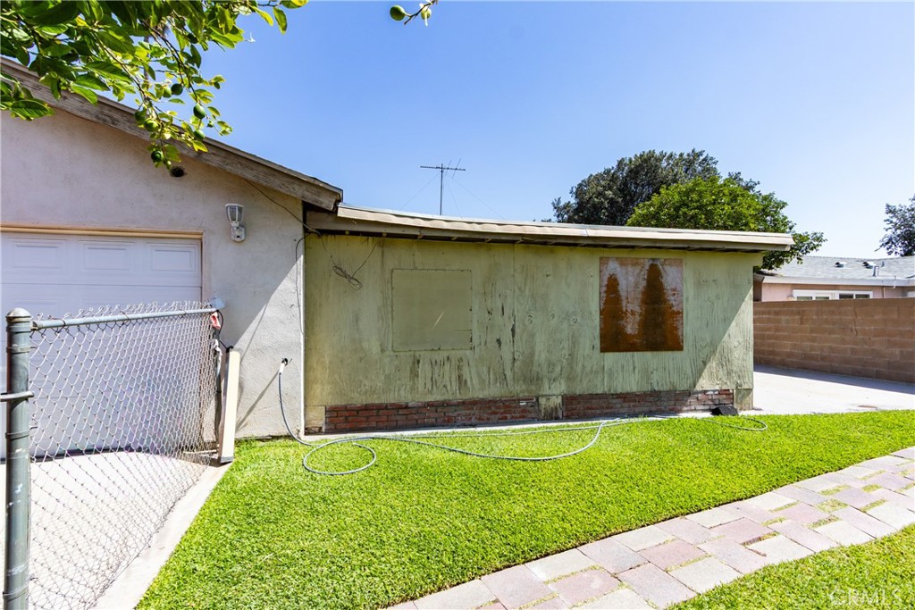 485 E Randall Property Photo 31