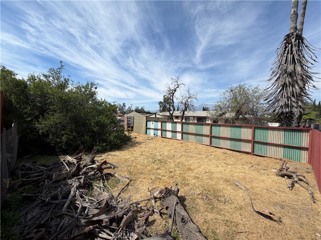 14667 Boyle Avenue Property Photo 17