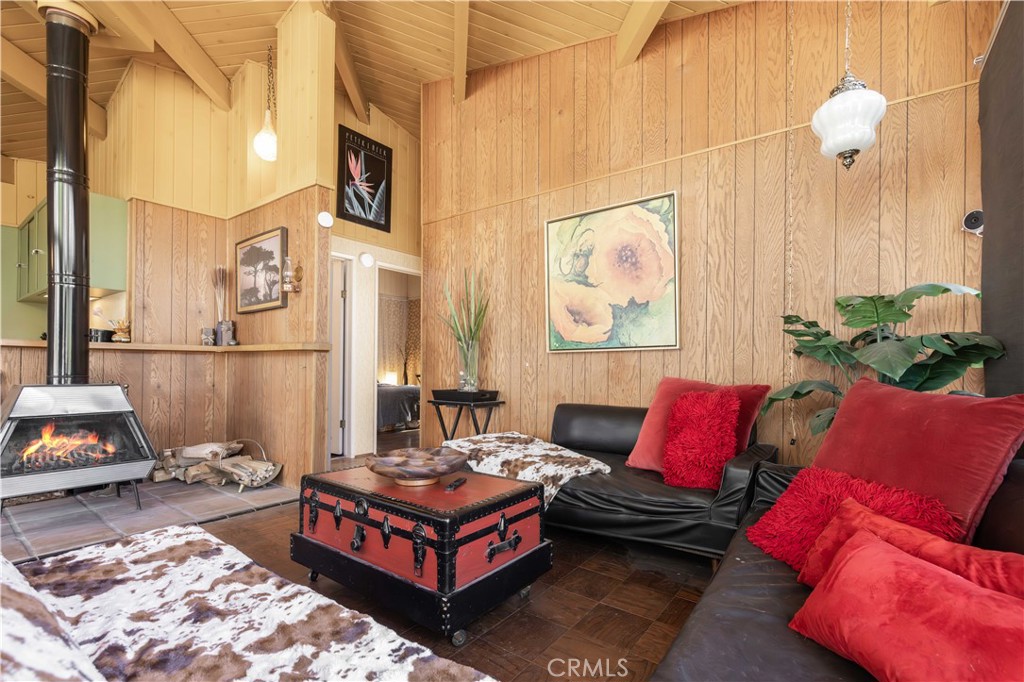 236 Zaca Property Photo 2