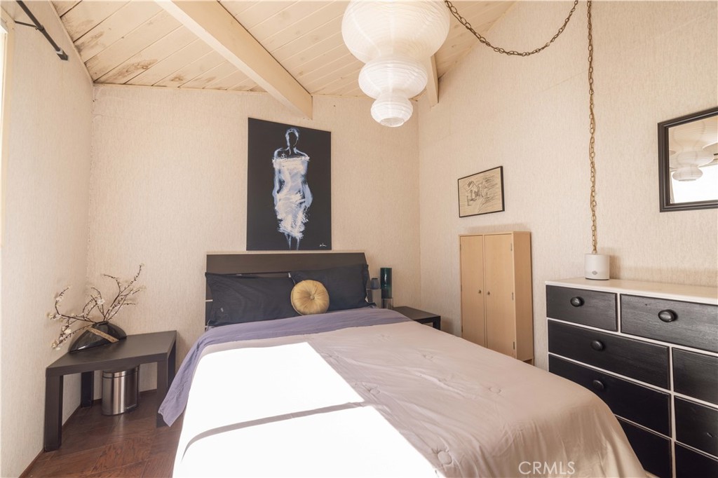 236 Zaca Property Photo 9