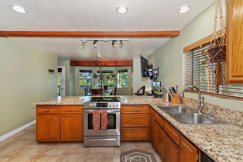 24607 Altdorf Drive Property Photo 14