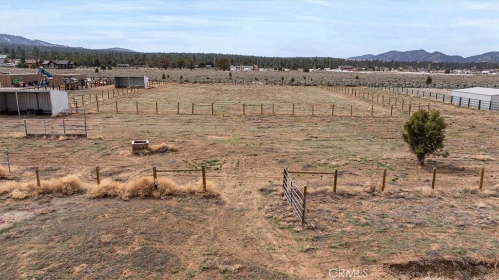735 Cypress Property Photo 7