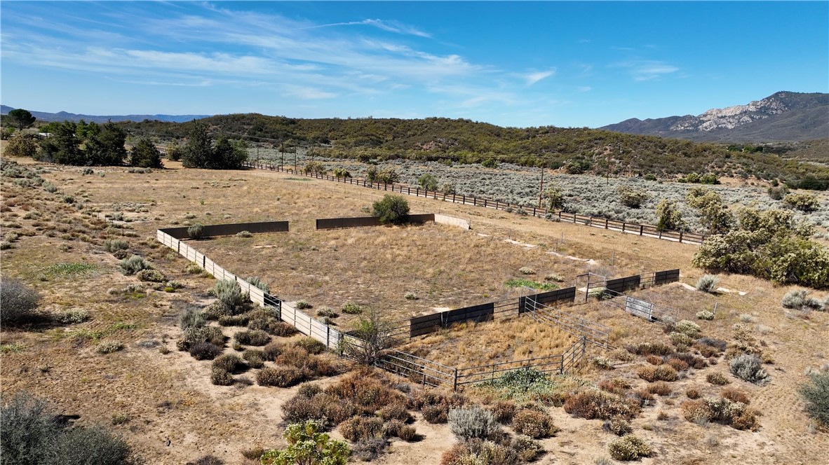 36650 Bautista Road Property Photo 14