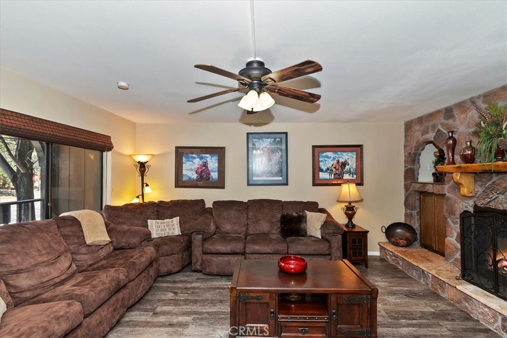569 Summit Boulevard 6 Property Photo 6