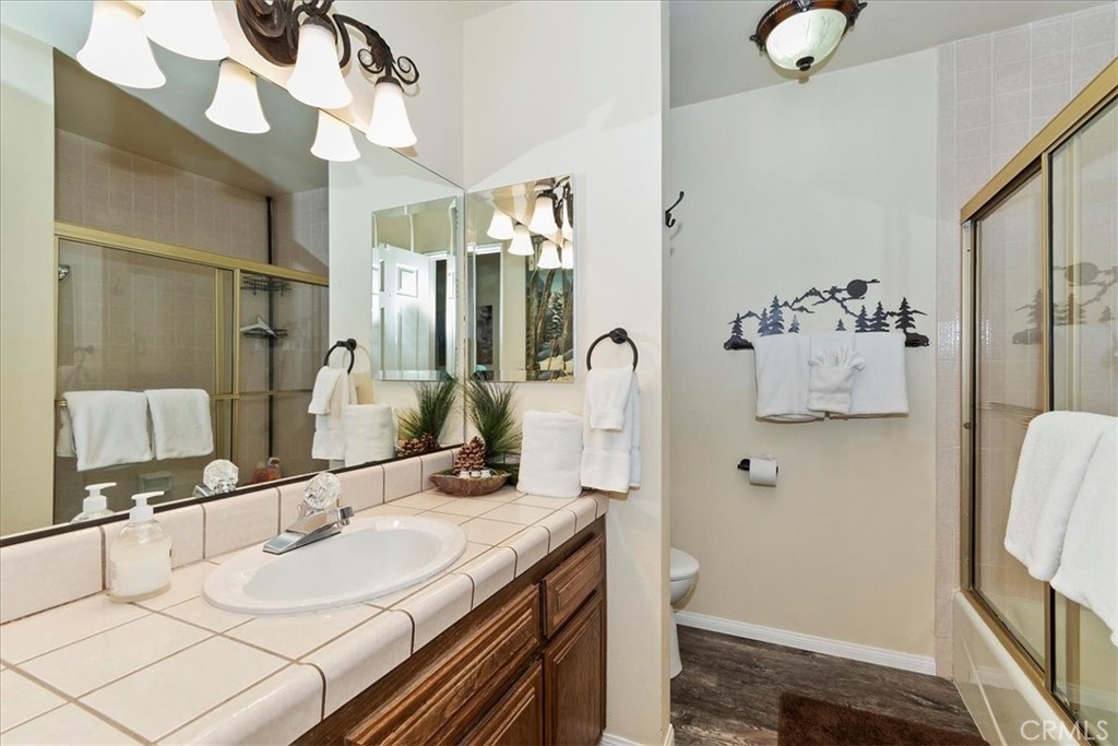 569 Summit Boulevard 6 Property Photo 20