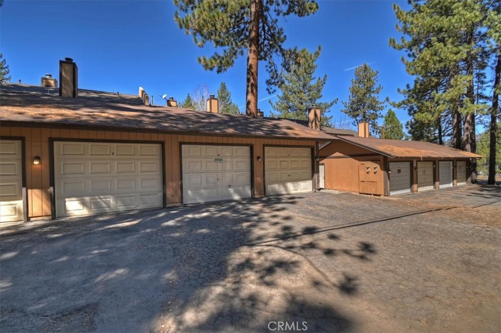 569 Summit Boulevard 6 Property Photo 33