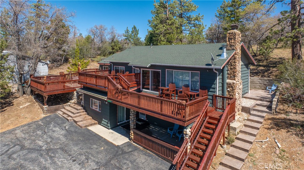 43656 Ridge Crest Property Photo 4