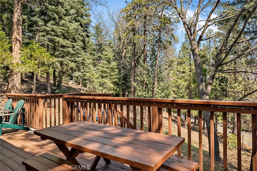 348 Brentwood Property Photo 14