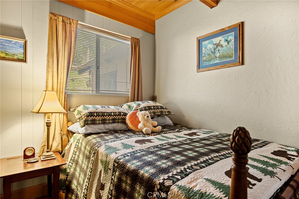 348 Brentwood Property Photo 17