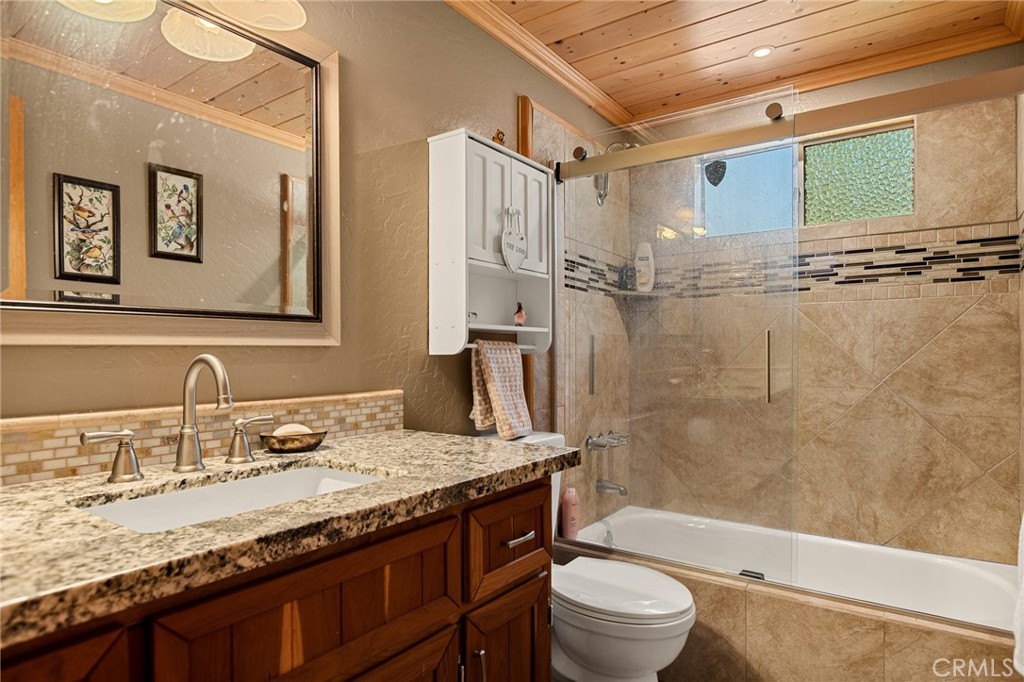348 Brentwood Property Photo 18