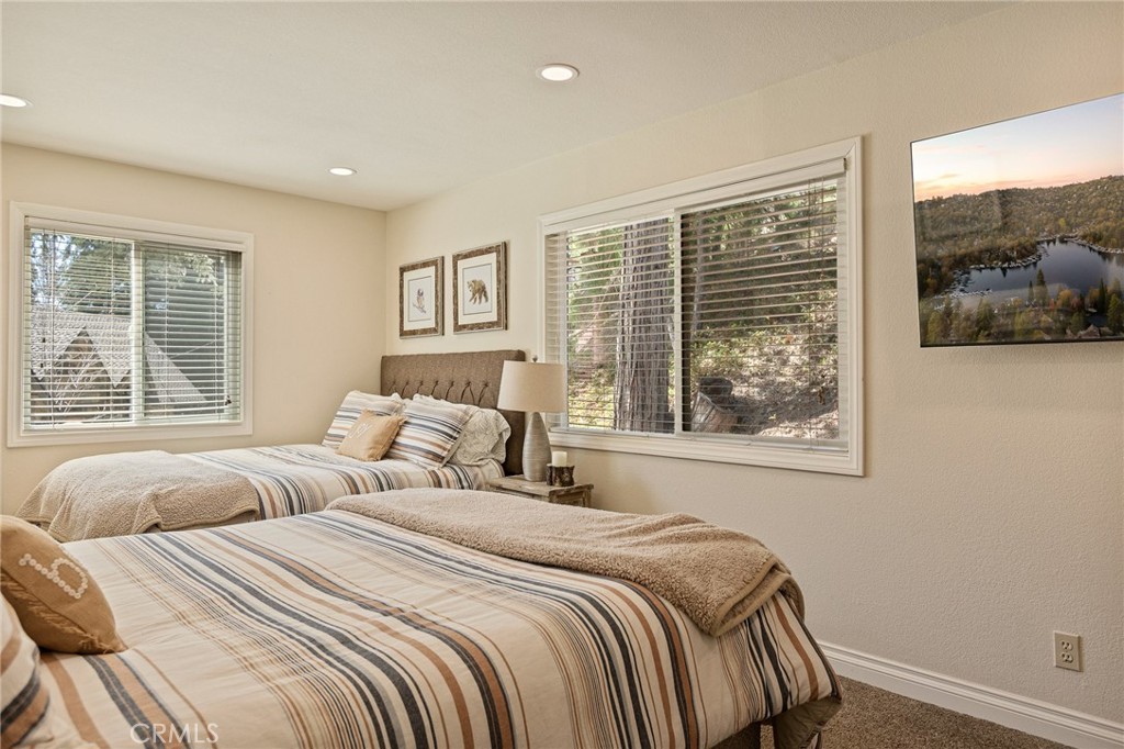 813 Brentwood Property Photo 29