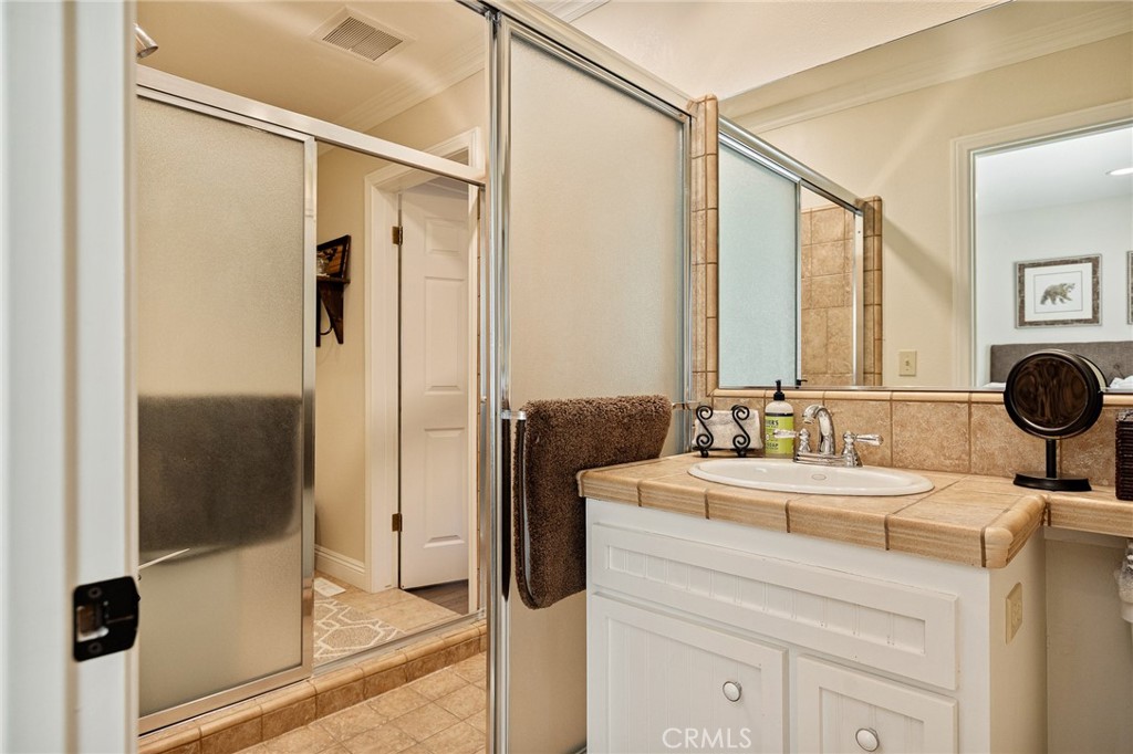 813 Brentwood Property Photo 32