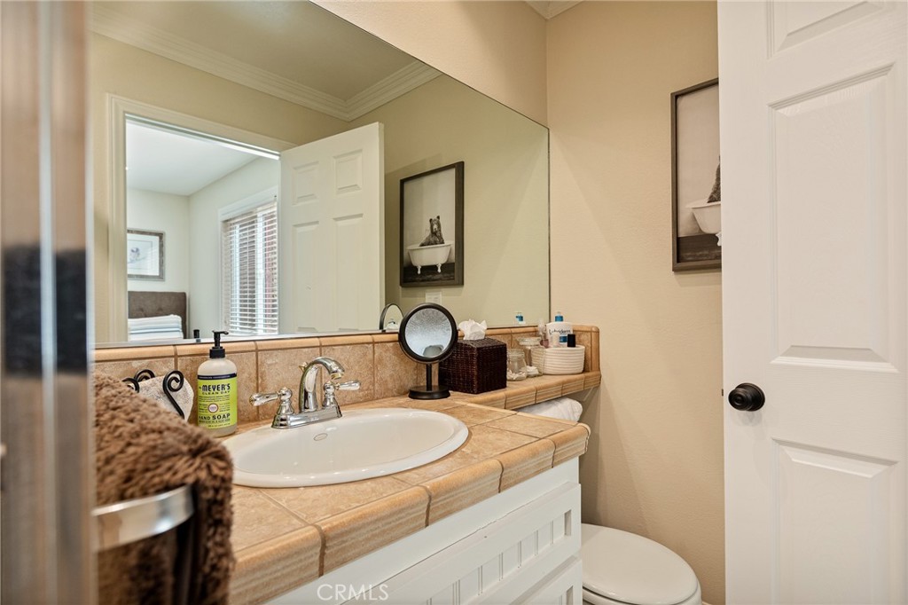813 Brentwood Property Photo 33
