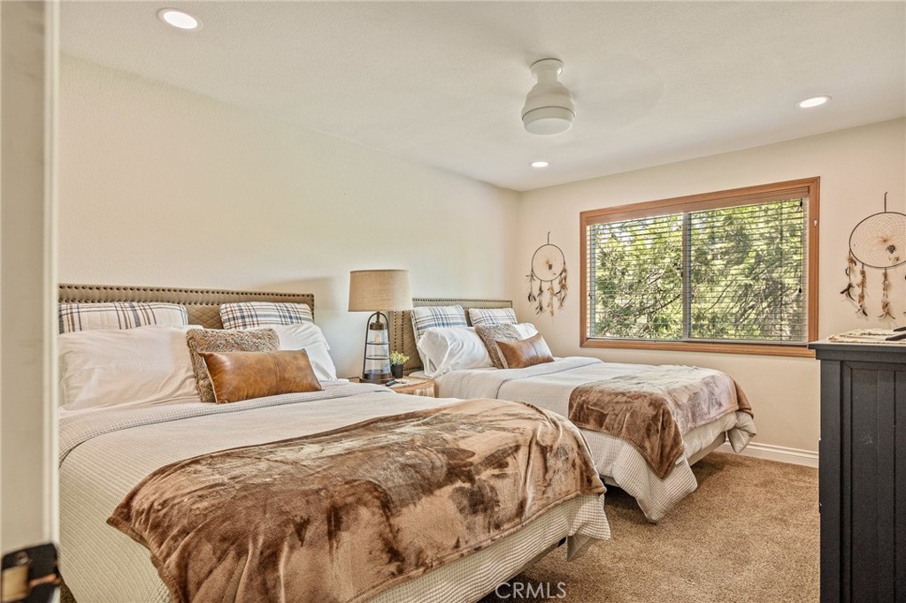 813 Brentwood Property Photo 36