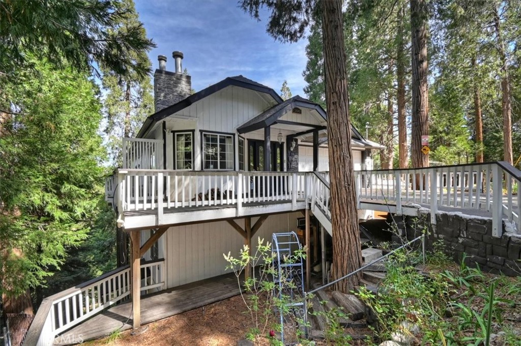 24048 Altdorf Drive Property Photo 4
