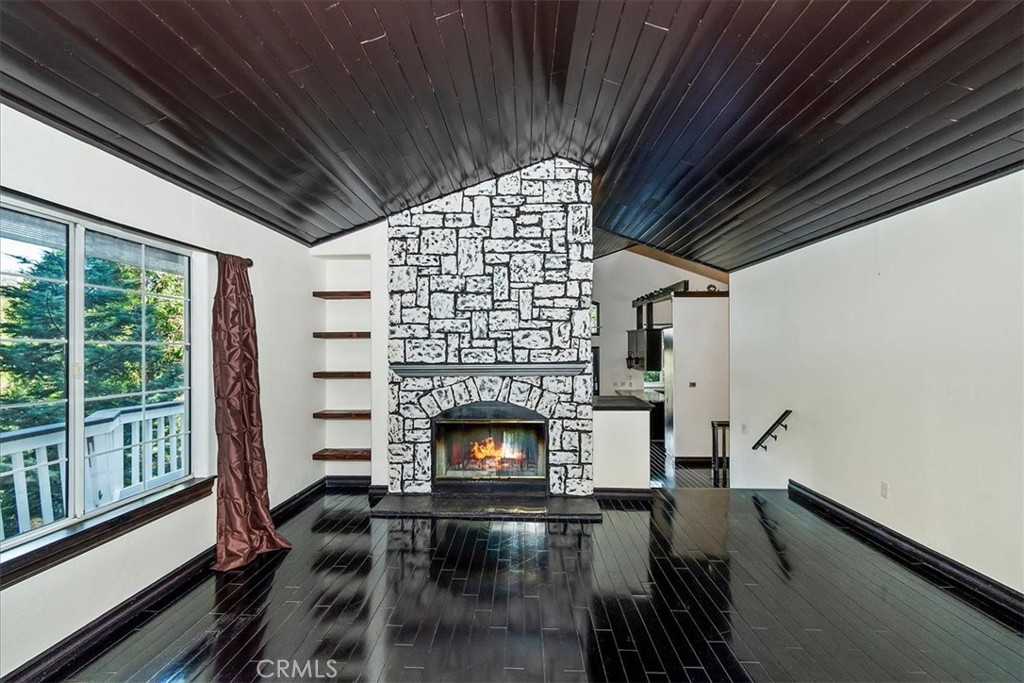 24048 Altdorf Drive Property Photo 6