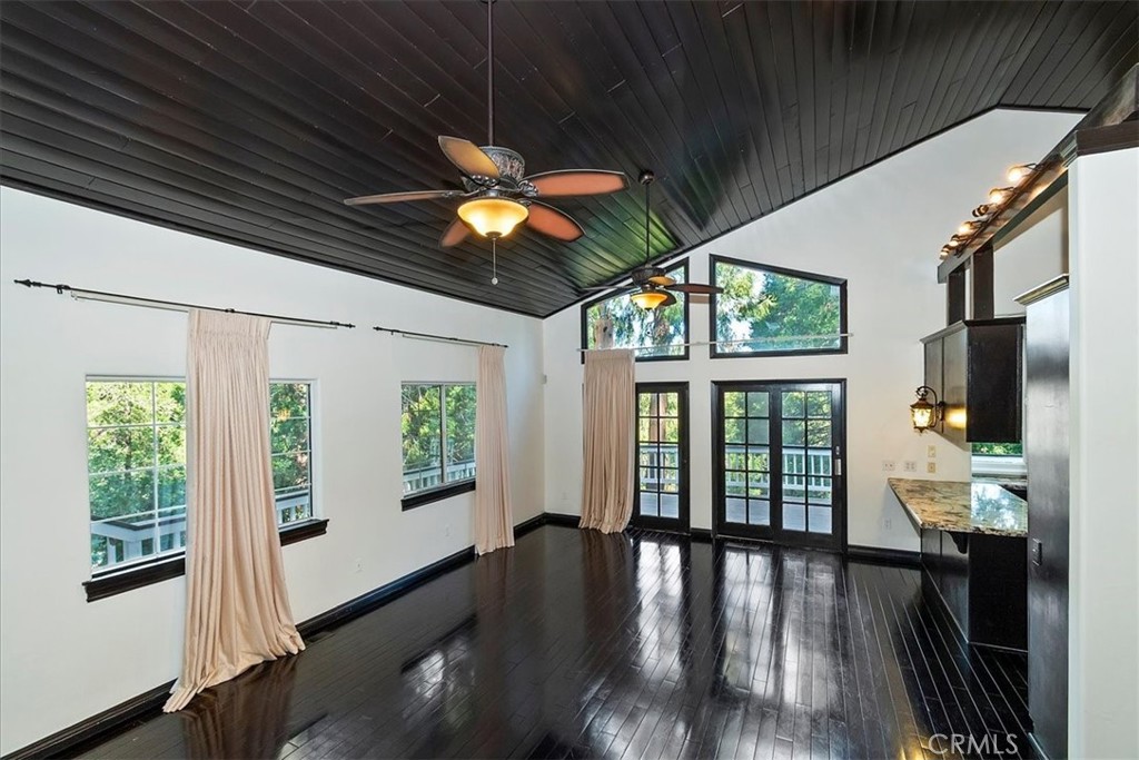 24048 Altdorf Drive Property Photo 8