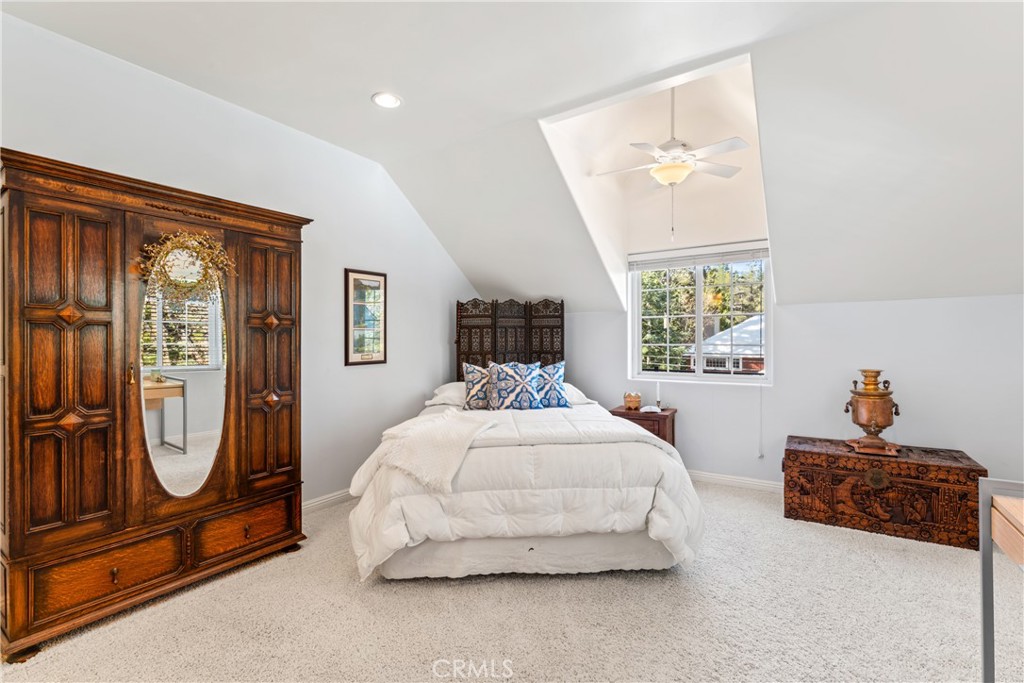 197 Massive Road Property Photo 32