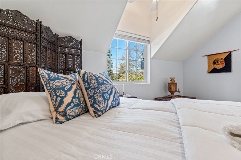 197 Massive Road Property Photo 35