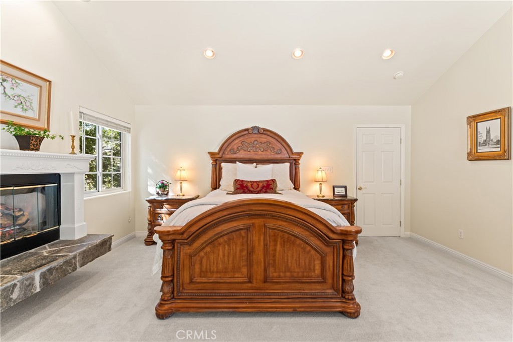 197 Massive Road Property Photo 46