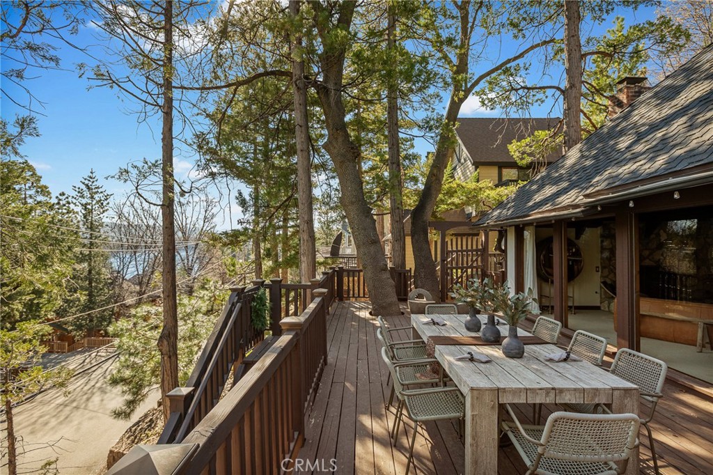 27538 W Shore Road Property Photo 2