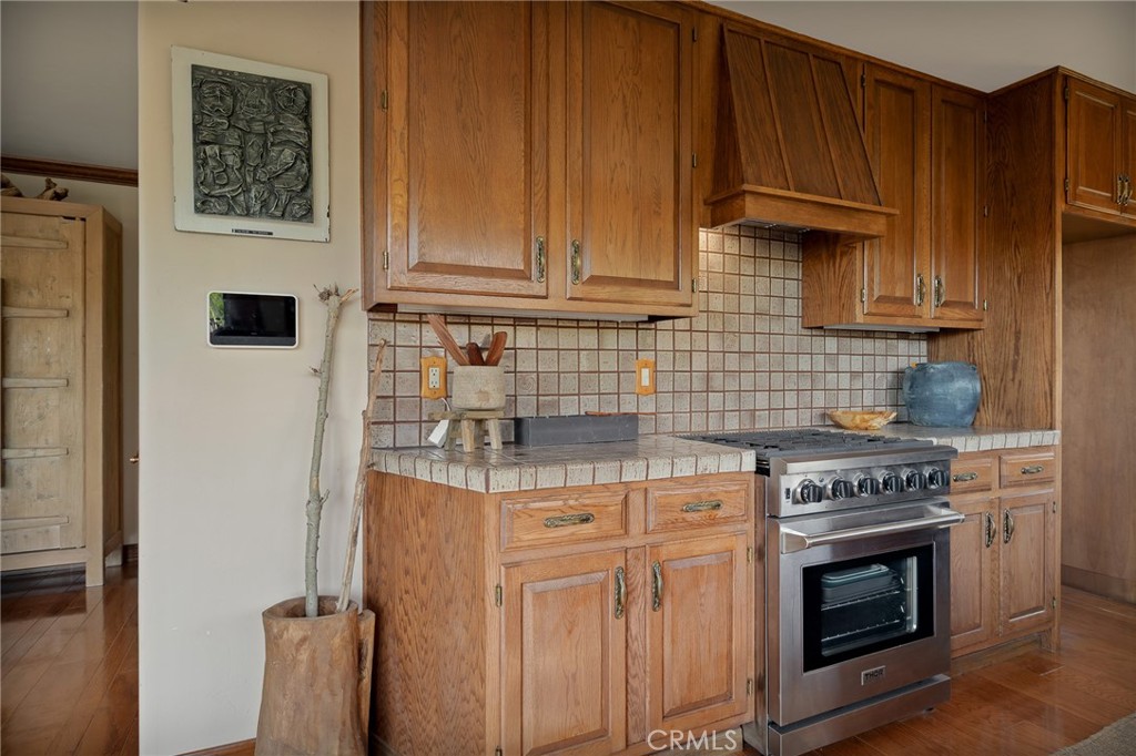 27538 W Shore Road Property Photo 18