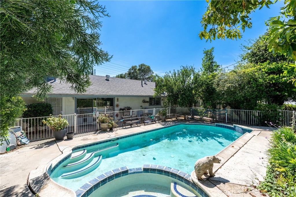 24066 Prado Property Photo 1
