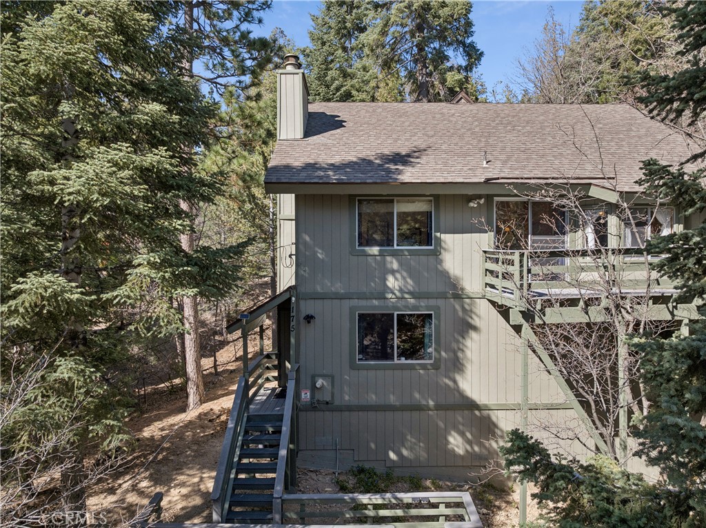 175 Massive Property Photo 17