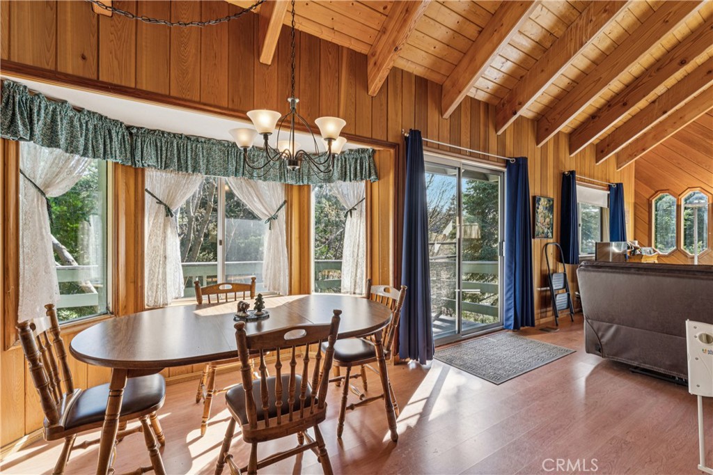 175 Massive Property Photo 32